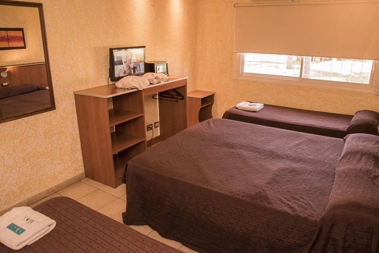 Hotel Saint Tropez Βίλα Κάρλος Παζ Δωμάτιο φωτογραφία