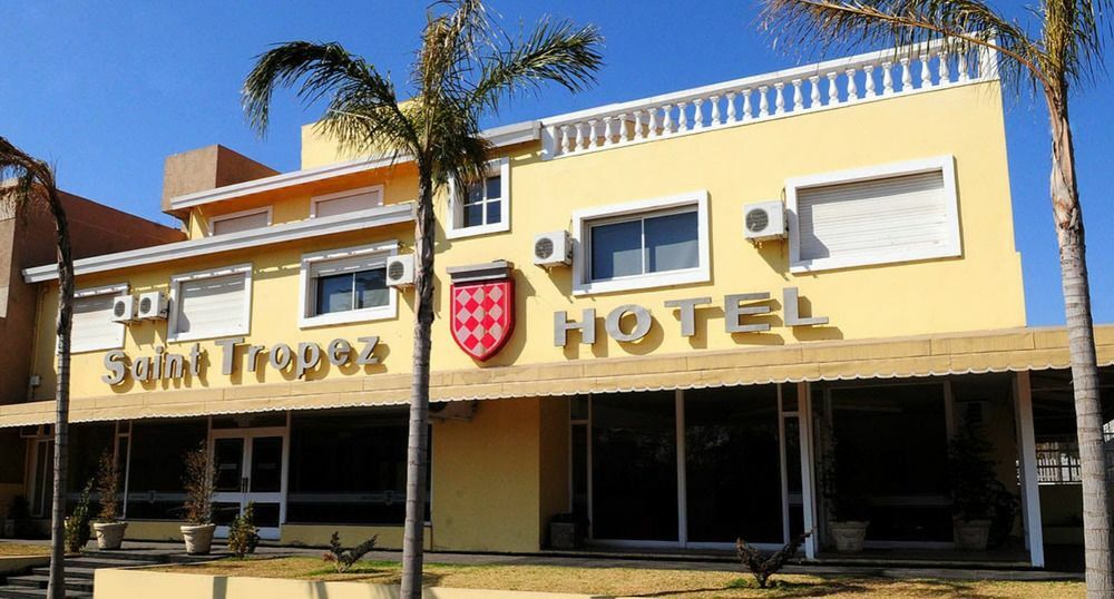 Hotel Saint Tropez Βίλα Κάρλος Παζ Εξωτερικό φωτογραφία
